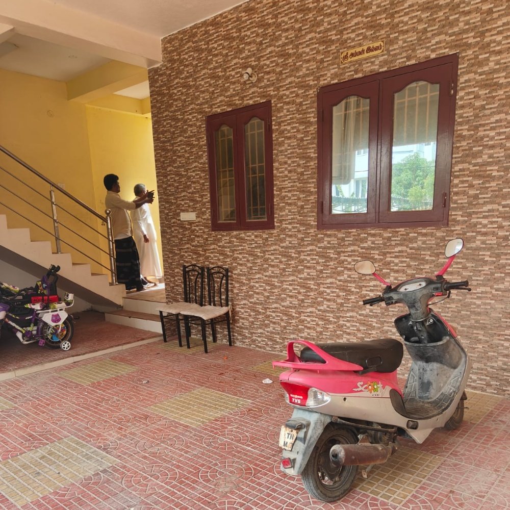 Luxury House for Sale in Panaiyur Royal Compound 1.75 cr - Villa in Panaiyur, ECR, Chennai for sale - listing image