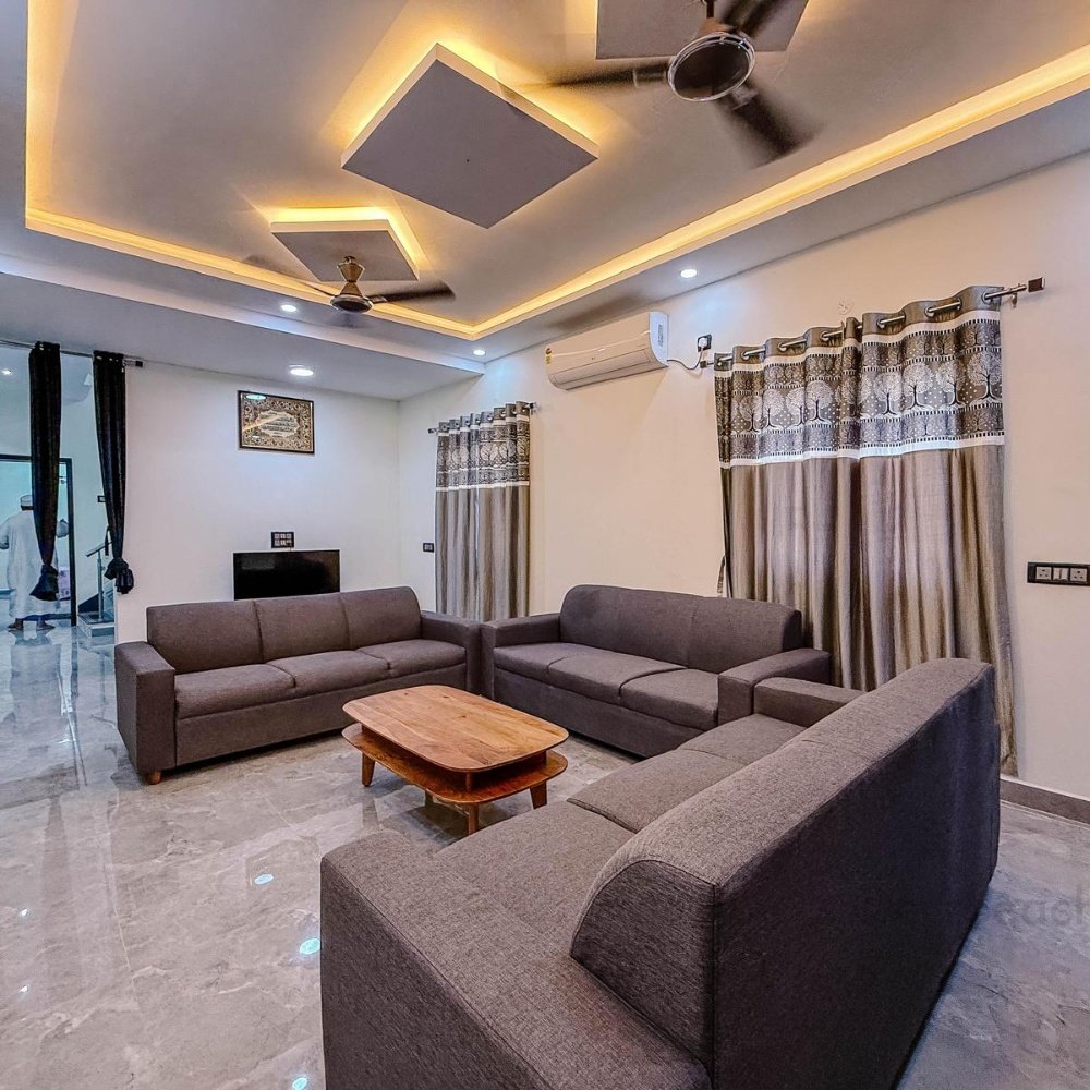 Sea Side 5BHK Villa - Villa in Uthandi, ECR, Chennai for sale - listing image